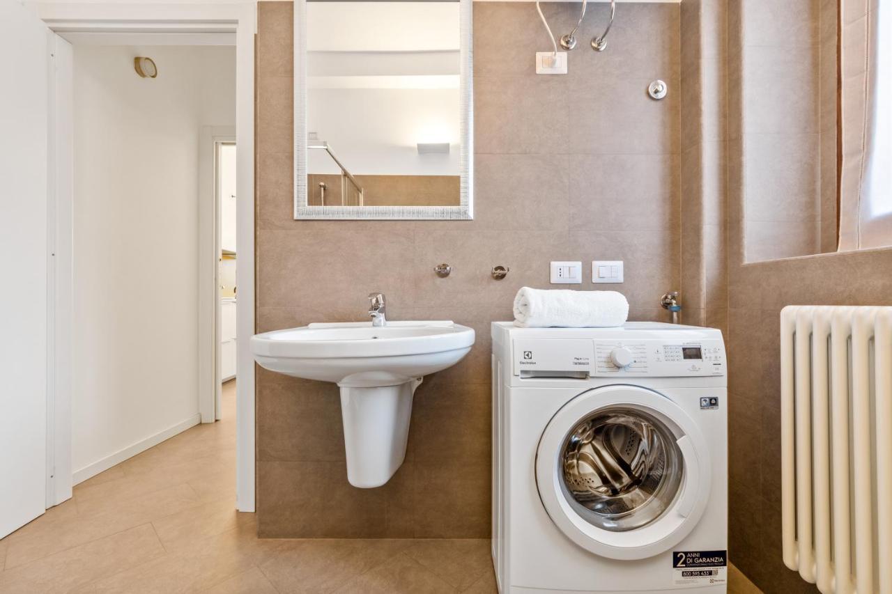 Il Salice - Affitti Brevi Italia Apartment เลคโค ภายนอก รูปภาพ